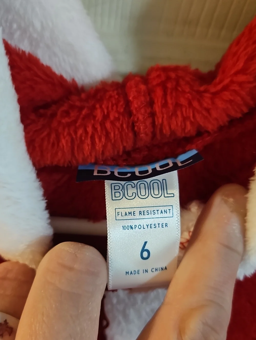 BCOOL YOUTH SANTA ONE PIECE PAJAMA: NEW WITH TAGS: SIZE 6